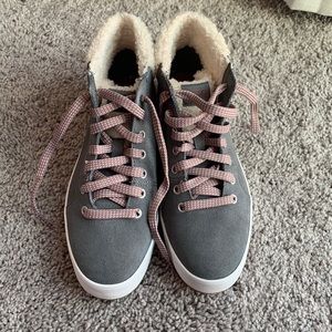 Size 7 Keds Suede Boots